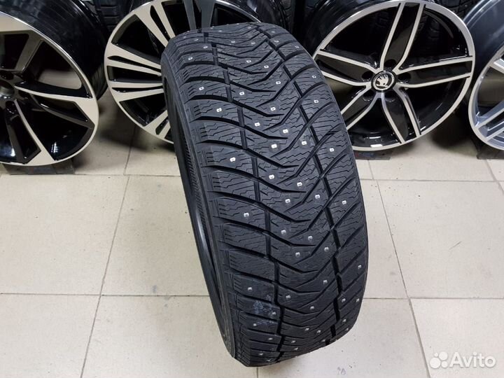 Yokohama Ice Guard IG65 235/55 R19 105T