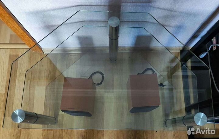 Стеклянная тумба