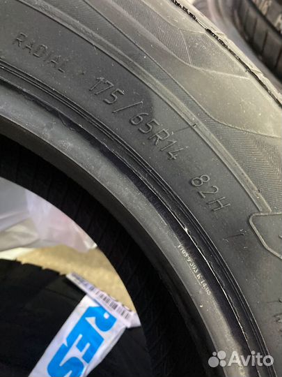 Viatti Strada Asimmetrico V-130 175/65 R14 82H