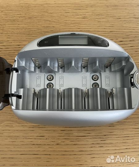 Зарядное устройство для аккумуляторных батареек