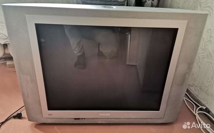 Телевизор Philips 29