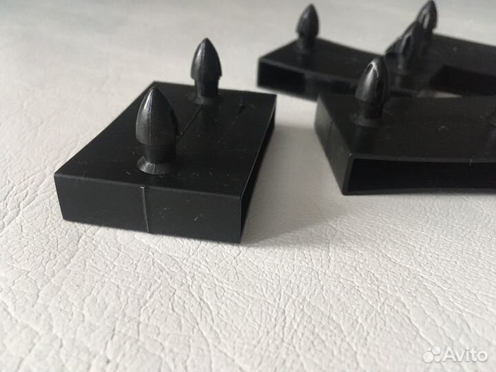 Крепления мебельные, для ламелей