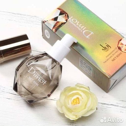 Парфюмированное масло для ухода за волосами