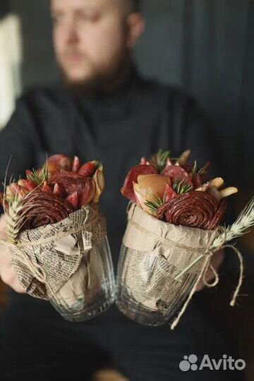 Мужской букет с колбасами