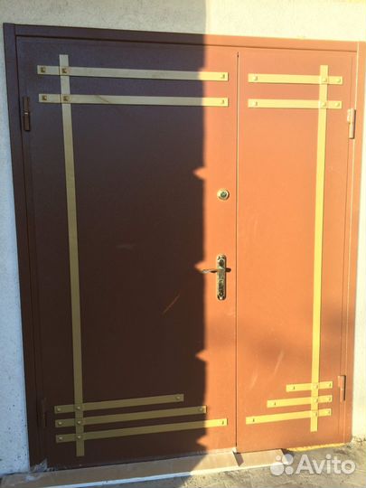 Дверь металлическая