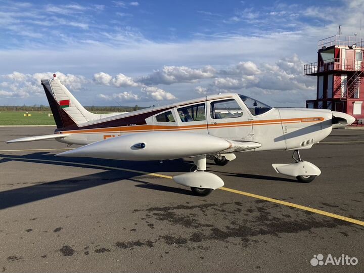 Самолёт Piper 180