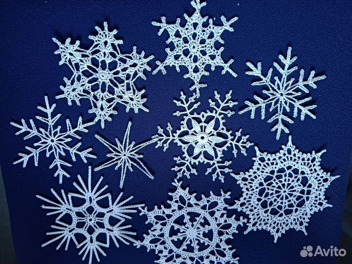 Снежинки вязаные новогодние