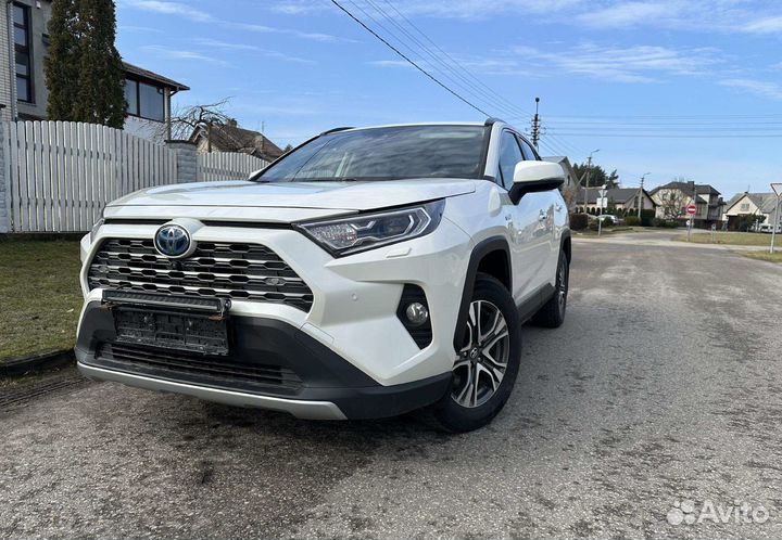 Toyota RAV4 2.5 AT, 2021, 331 000 км