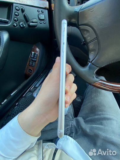 iPhone 6S Plus, 64 ГБ