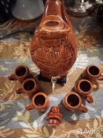 Графин с краном и с кружками СССР