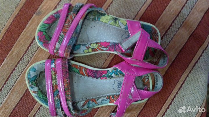 Обувь на девочку