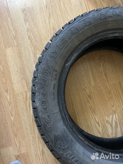 Goodyear Wrangler Ultra Grip 2.25/6 R16