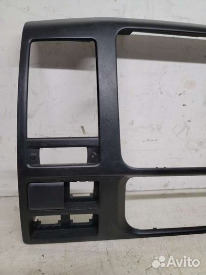 Рамка магнитолы VW Transporter T5 GP 2010-2015