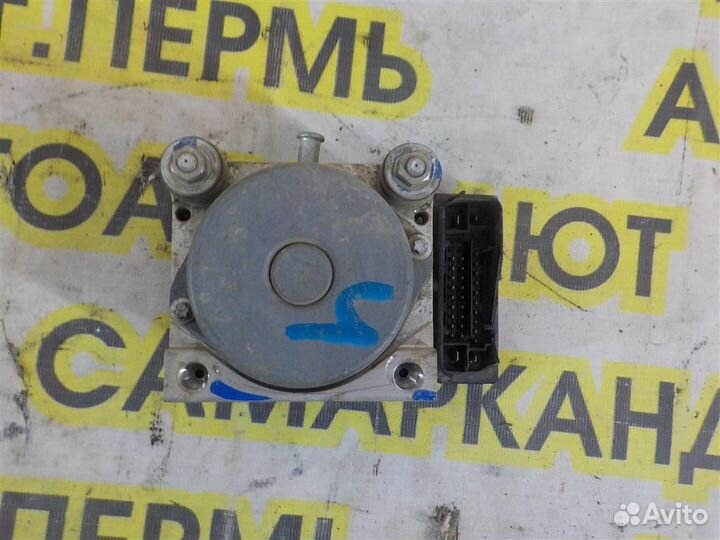 Блок ABS (насос) Renault Duster 2012