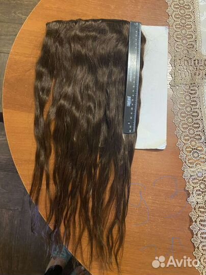 Натуральные волосы на заколках