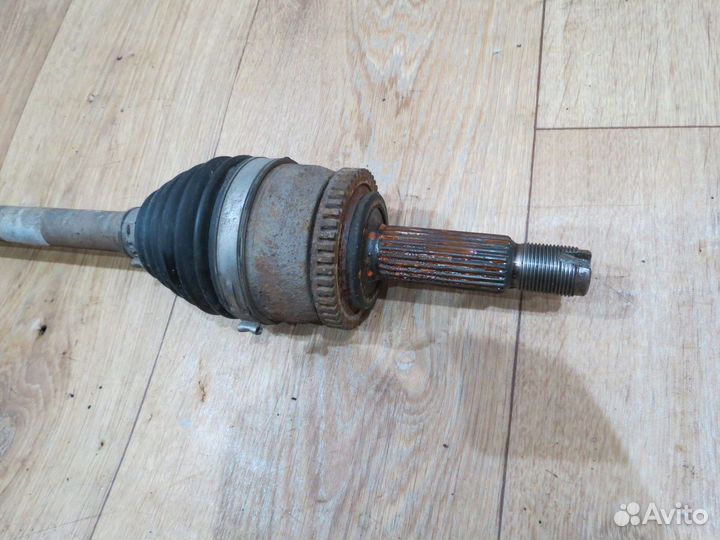 Привод передний левый Kia Rio 3