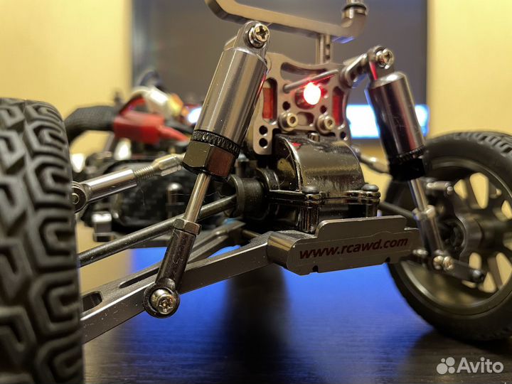 Радиоуправляемая модель RC Wltoys 1/18