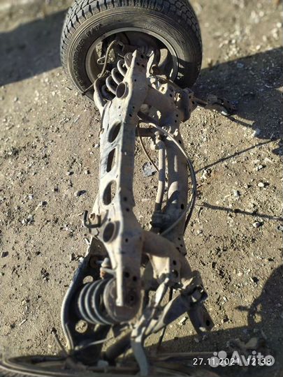 Geely emgrand X7 разбор зад балка