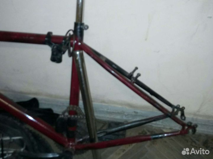 Велосипед в разобраном состоянии