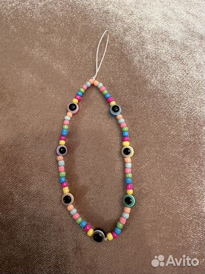 Аксессуар на телефон (шнурок)