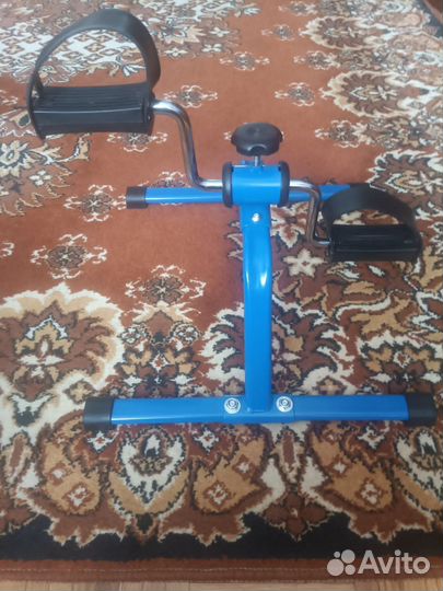 Мини велотренажёр