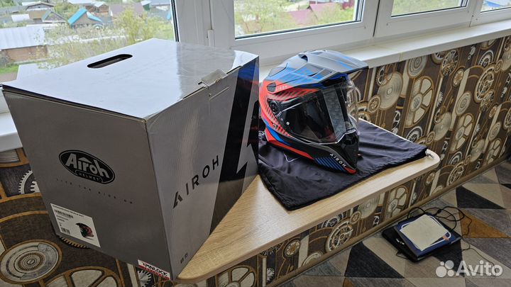 Шлем Airoh Commander