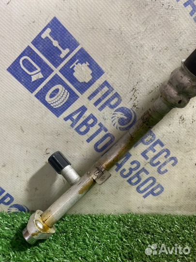 Трубка кондиционера Renault Fluence седан 1.6