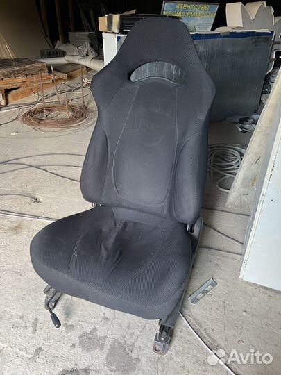 Сиденье gc8 sti