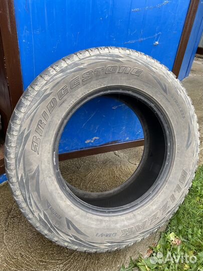 Bridgestone Blizzak DM-V1 265/65 R17 112R