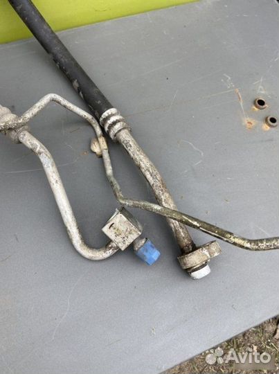 Трубки кондиционера Nissan Primera P11