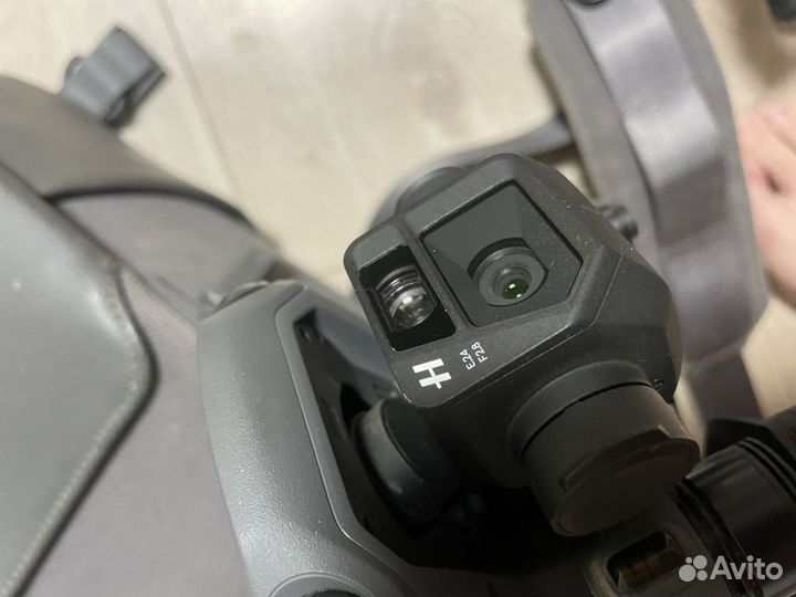 Квадрокоптер dji мавик 3 pro