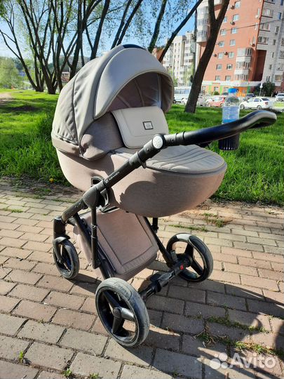 Коляска Adamex Luciano 2в1