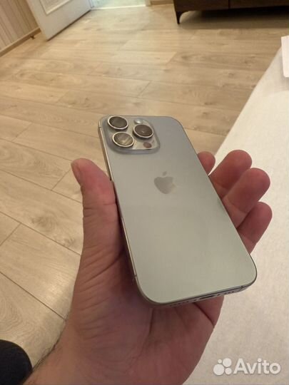 iPhone 15 Pro, 128 ГБ