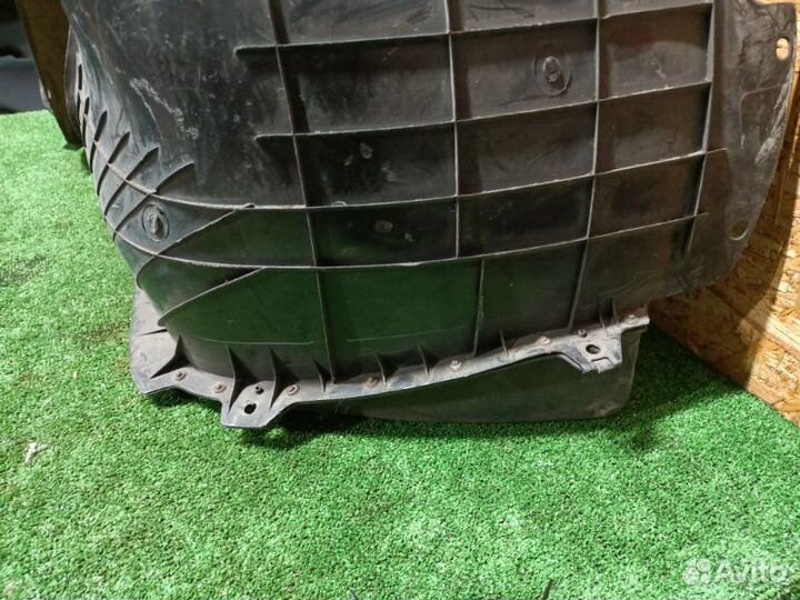 Защита арок (подкрылок) передняя левая Kia