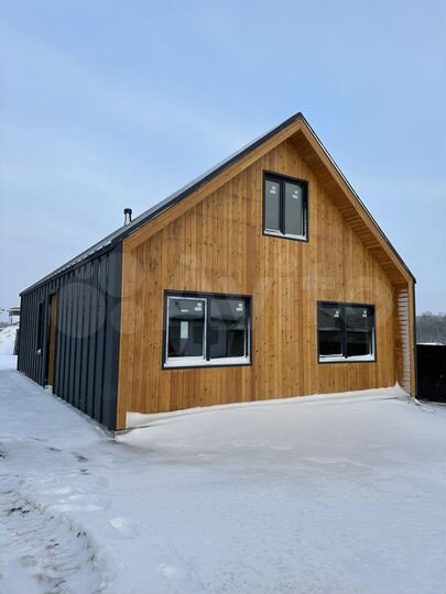 Дом 102 м² на участке 4 сот.