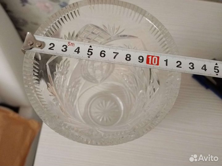 Хрустальная ваза