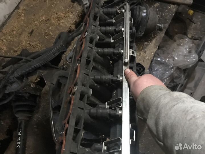 Коллектор впускной в сборе бмв е39