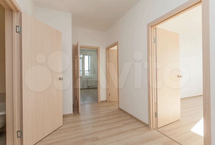 2-к. квартира, 40 м², 10/15 эт.