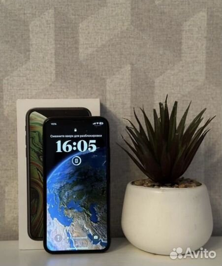 iPhone Xs, 64 ГБ