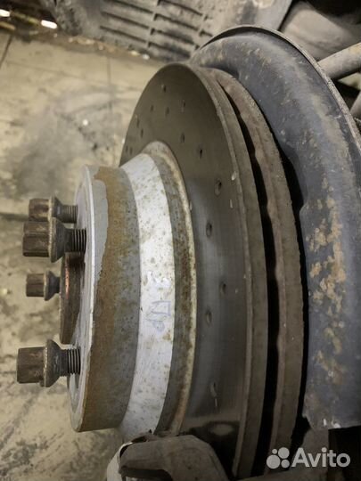 Тормозные диски в круг Мерседес Бенц Е-Класс