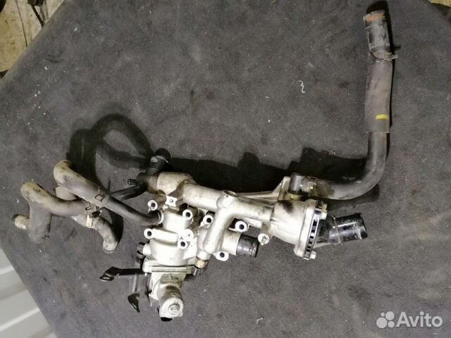 Корпус термостата Hyundai Santa Fe CM 2005-2012