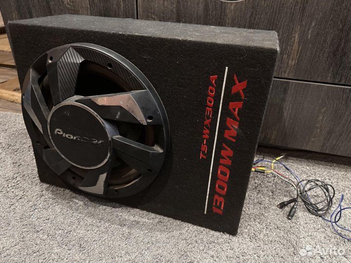 Сабвуфер активный Pioneer 1300w хтс