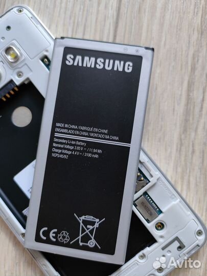 Запчасти для Samsung J5