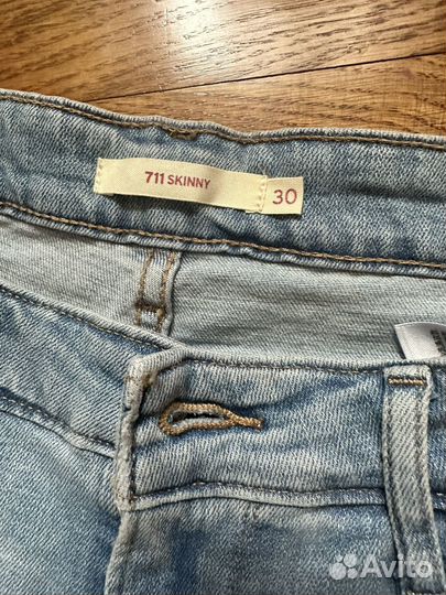 Новые джинсы Levis 711 skinny 30