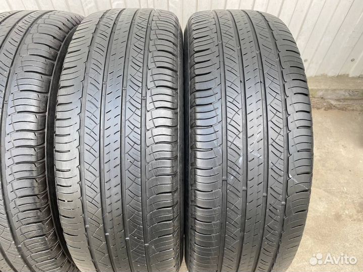 Michelin Latitude Tour HP 215/65 R16