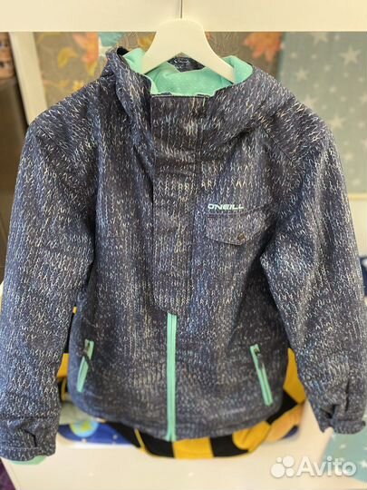 Сноубордическая куртка женская