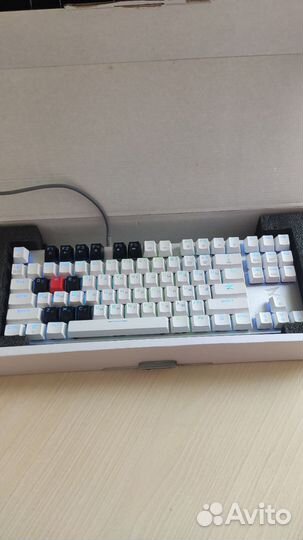 Игровая механическая клавиатура