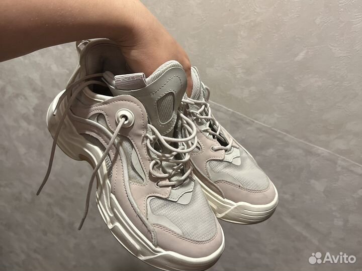 Кроссовки анта