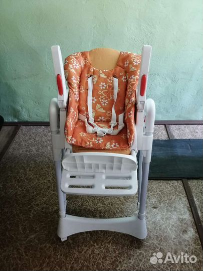 Стульчик для кормления babyton