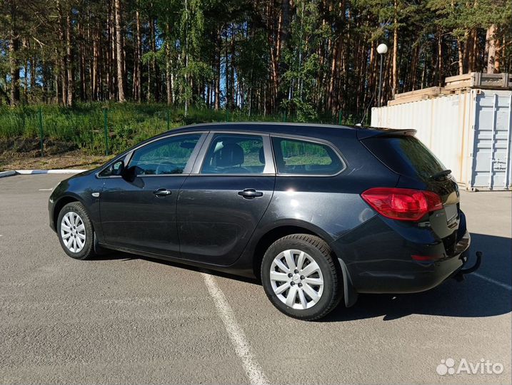 Opel Astra 1.6 AT, 2012, 209 000 км